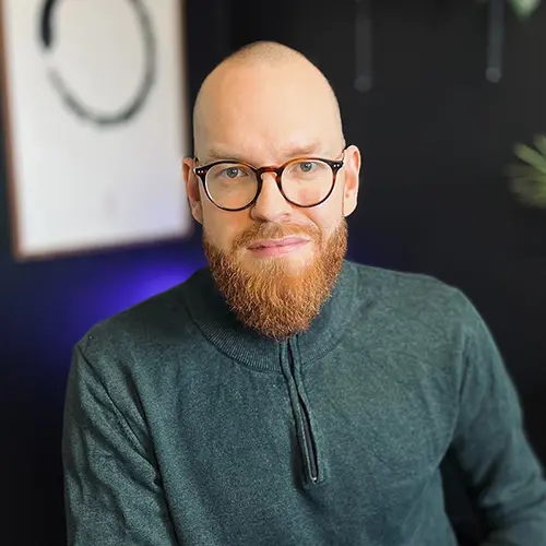 Max Alexander Jarubi, Business Development Manager at CoCoach –forging partnerships and fueling growth across the coaching ecosystem.